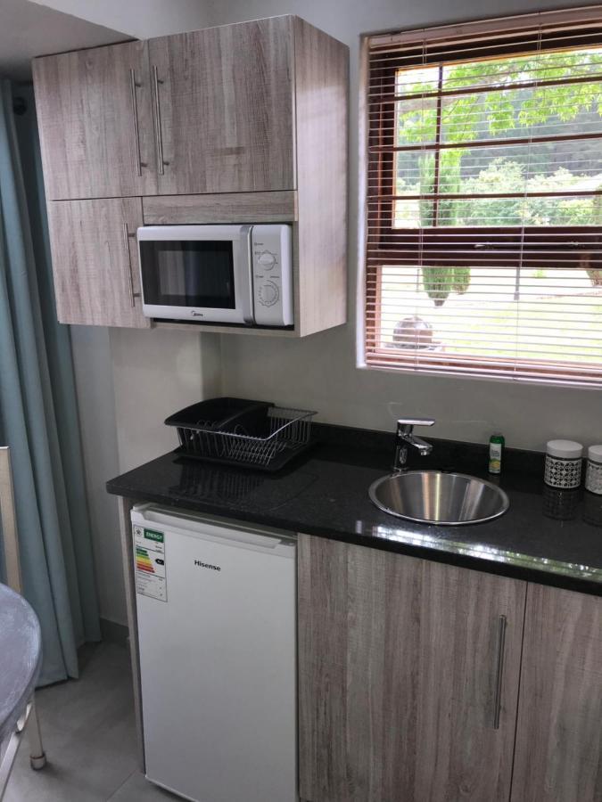 Cul De Sac - Accommodation Джордж Екстериор снимка