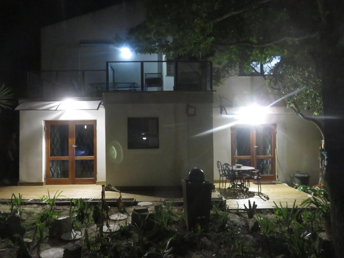Cul De Sac - Accommodation Джордж Екстериор снимка